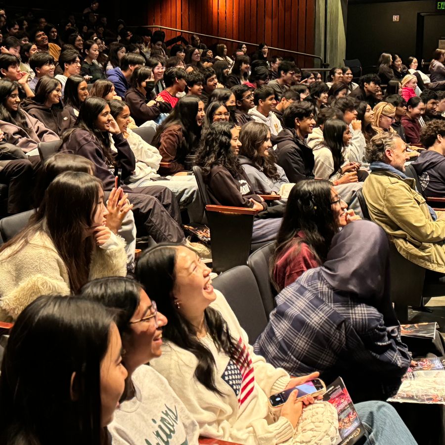 School of Theatre student matinee attendees fill the Roda Theatre.