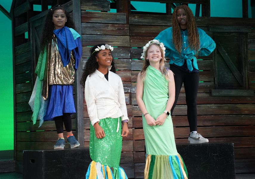 Summer Theatre Intensive middle school students.